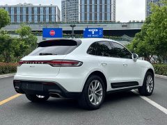 Porsche Macan 2.0T - фото 13