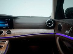 Mercedes-Benz E 260 L - фото 17