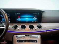 Mercedes-Benz E 260 L - фото 18