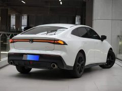 Changan UNI-V 1.5T Edition - фото 2