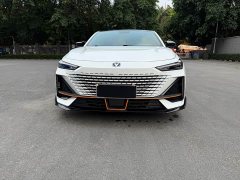 Changan UNI-V 1.5T Edition - фото 2