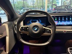 BMW iX xDrive40 - фото 10