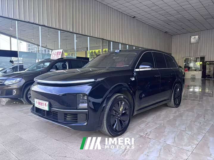 Li Auto L8 Pro Edition - автомобиль из Китая