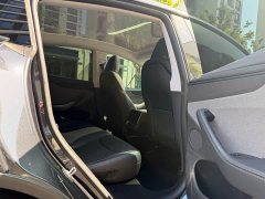 Tesla Model Y rear-wheel drive version - фото 4
