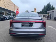 Hongqi H5 PHEV 170 Edition - фото 8
