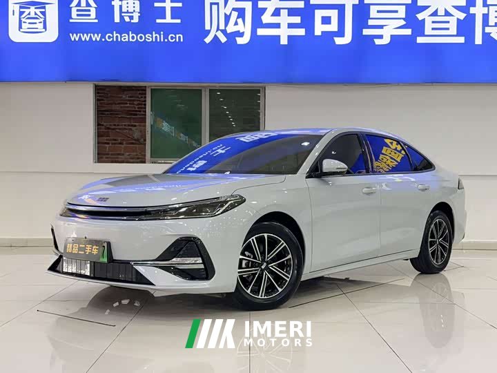 Geely A7 EM-i 70km Edition - автомобиль из Китая