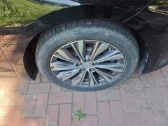 Hongqi E-QM5 620km PLUS - фото 6