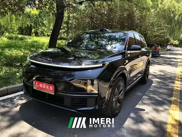 Li Auto L8 Max - автомобиль из Китая