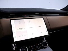 Land Rover 400PS Dynamic SE - фото 8