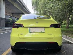 Tesla Model Y Edition - фото 4