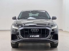 Audi Q8 55 TFSI Luxury Version - фото 2