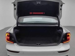 Volvo S60 B4 Luxury Edition - фото 16