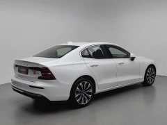 Volvo S60 B4 Luxury Edition - фото 2