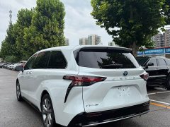 Toyota SIENNA 2.5LPHEV Premium Edition - фото 20