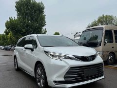 Toyota SIENNA 2.5LPHEV Premium Edition - фото 3