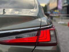 Lexus ES 200 Edition - фото 18