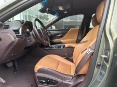 Lexus ES 200 Edition - фото 7