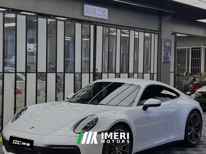 Porsche 911 Carrera 3.0T