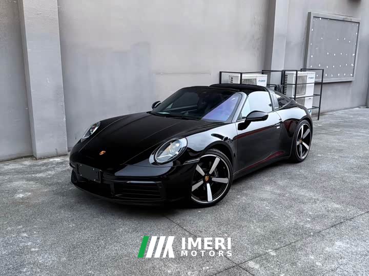 Porsche 911 Targa 4 3.0T
