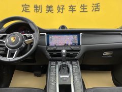Porsche Macan 2.0T - фото 16
