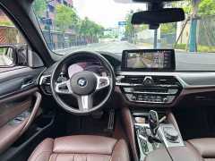 BMW 5 540i Edition M - фото 13