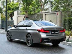 BMW 5 540i Edition M - фото 4