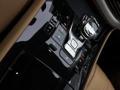 Denza D9 DM-i 980 AWDPremium Version - фото 13