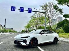Changan UNI-V 2.0T Version - фото 1