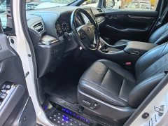 Toyota 2.5L HVPremium Edition - фото 7