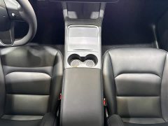 Tesla Model Y long-range all-wheel drive version - фото 19