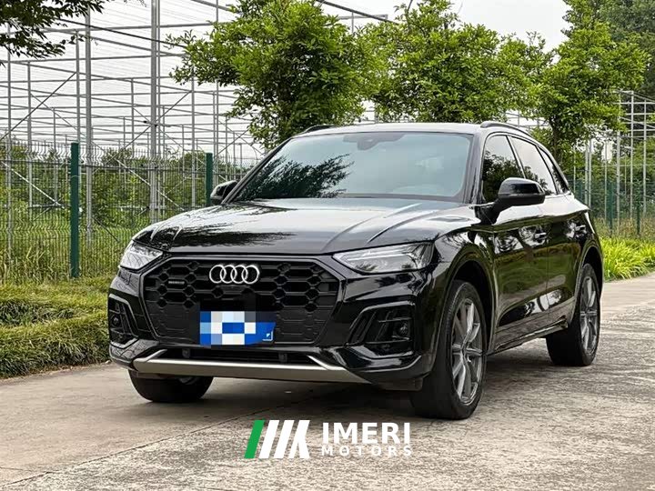 Audi Q5L 45 TFSI luxury and dynamic - автомобиль из Китая