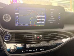 Lexus LS 500h Edition - фото 10