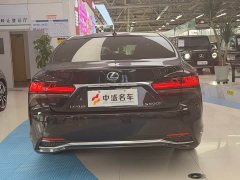 Lexus LS 500h Edition - фото 15