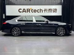 BMW 7 Series 2023 735Li M Sports Package - фото 4