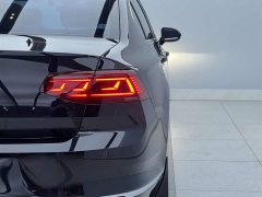 Volkswagen Magotan 2023 2 Million Edition 330TSI DSG Luxury - фото 12