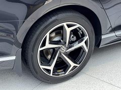 Volkswagen Magotan 2023 2 Million Edition 330TSI DSG Luxury - фото 6