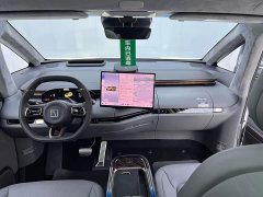 Zeekr MIX Smart Drive Edition - фото 16