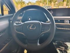 Lexus UX 200 Edition - фото 6