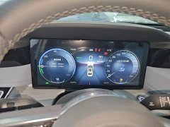 Hongqi H5 PHEV 170 Edition - фото 12
