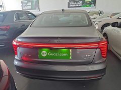 Hongqi H5 PHEV 170 Edition - фото 6