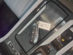 Hongqi H5 PHEV 170 Edition - фото 9
