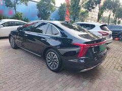 Hongqi H5 2.0T Edition - фото 5