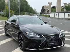 Lexus LS 500h Edition - фото 3