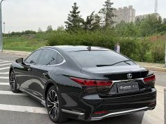 Lexus LS 500h Edition - фото 8