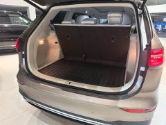 Volkswagen 380TSI Premium Edition - фото 7