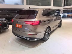 Volkswagen 380TSI Premium Edition - фото 9