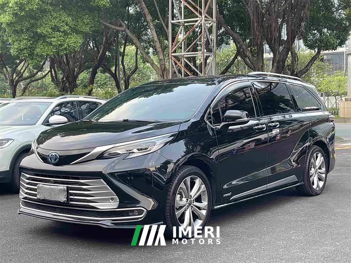 Toyota SIENNA 2.5LPHEV Edition