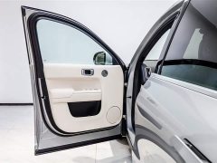 Li Auto Ideal L8 Ultra smart refresh version - фото 16
