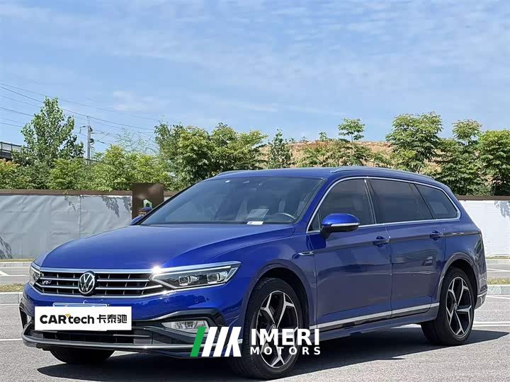 Volkswagen Passat Variant 2021 2.0T Executive - автомобиль из Китая