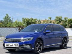 Volkswagen Passat Variant 2021 2.0T Executive - фото 1